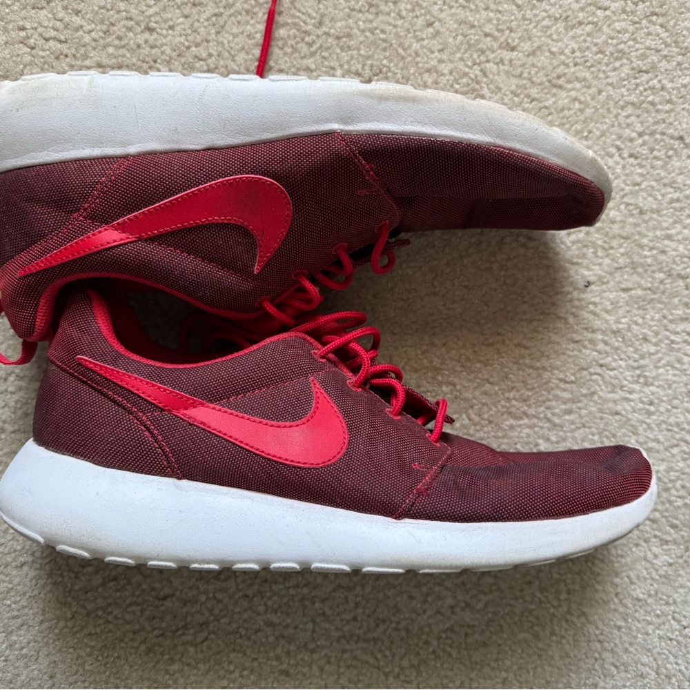 Nike Roshe Red Sneakers